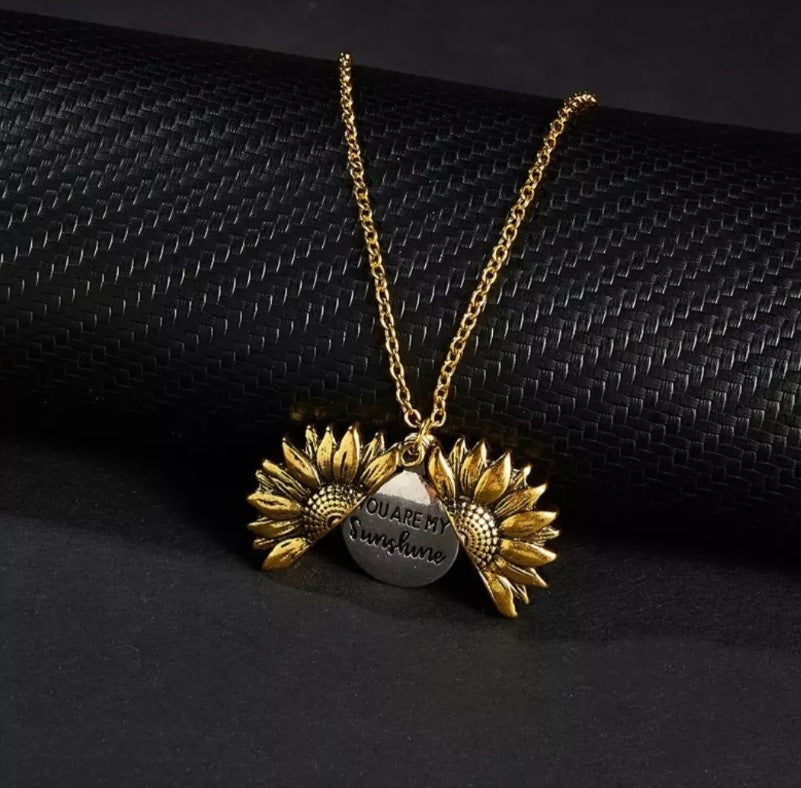 Collar Girasol - Elegancia y Alegría en 1 Pieza 🌻